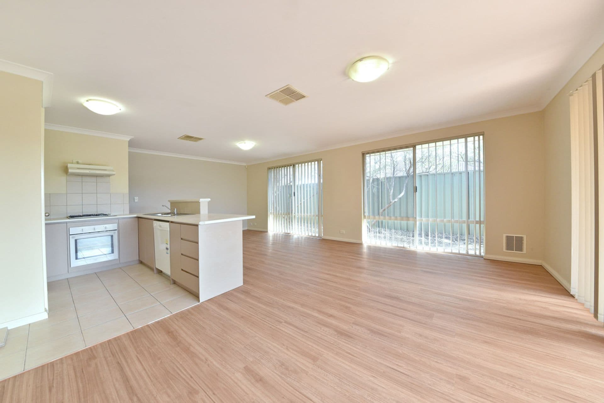 54 Grand Paradiso Parade, Merriwa, WA, 6030, Merriwa - Thumbnail 7