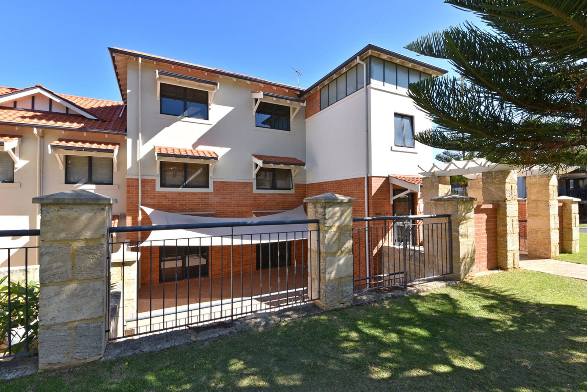 20/14 Itea Place, Mindarie, WA, 6030, Mindarie - Thumbnail 2