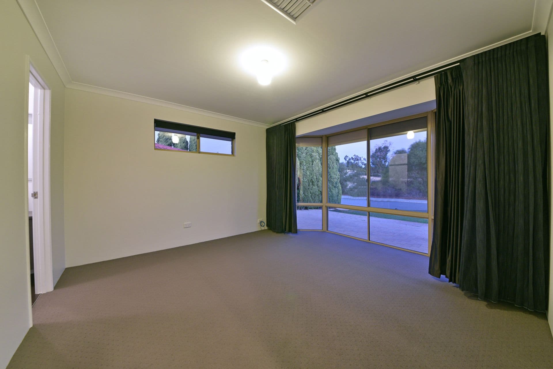 9 Dunscore Way, Kinross, WA, 6028, Kinross - Thumbnail 2