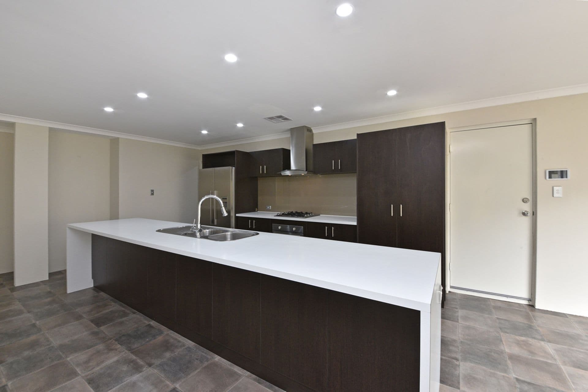 5 La Mirada Avenue, Clarkson, WA, 6030, Clarkson - Thumbnail 8