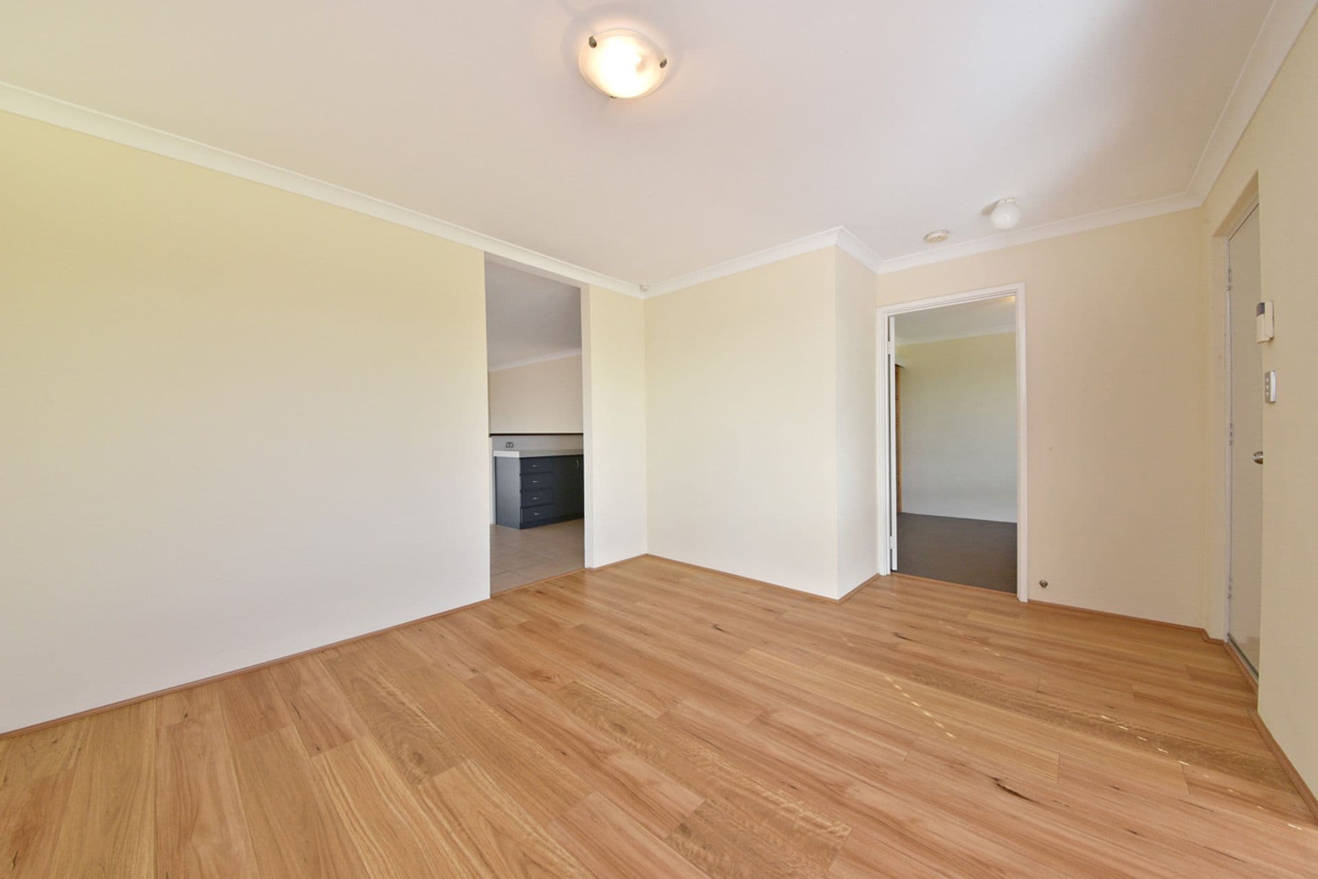 7 Tumut Place, Merriwa, WA, 6030, Merriwa - Thumbnail 3