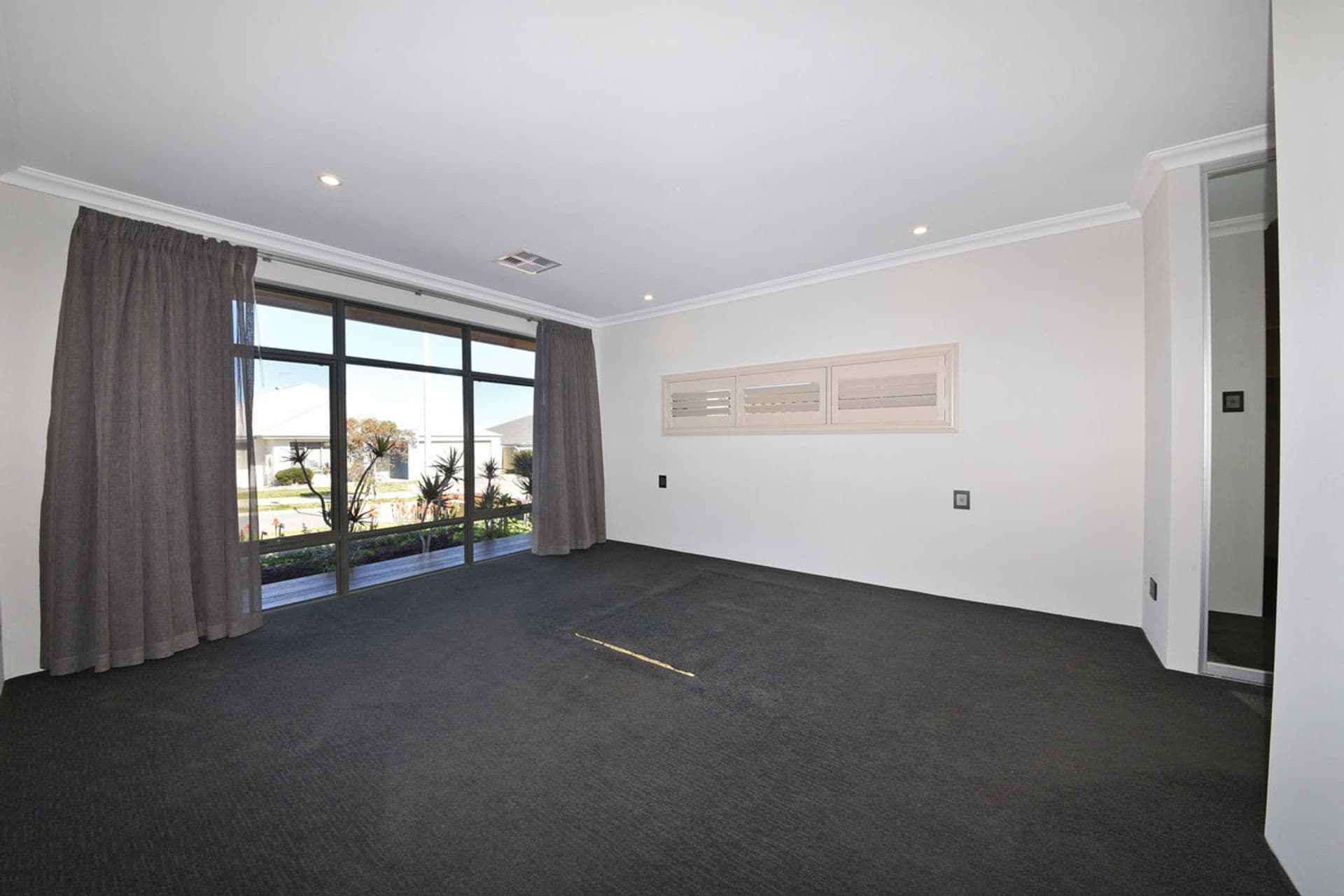 96 Shipmaster Avenue, Alkimos, WA, 6038, Alkimos - Thumbnail 3