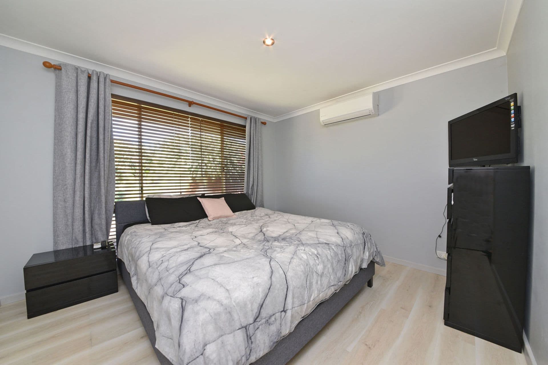 9 Kyara Court, Clarkson, WA, 6030, Clarkson - Thumbnail 7