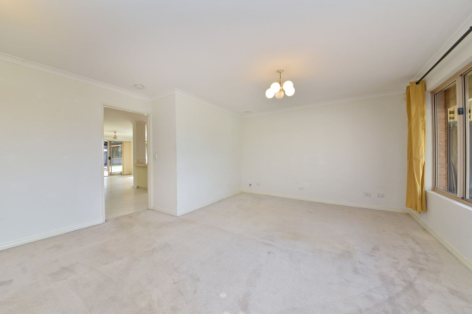 18 Rudall Court, Clarkson, WA, 6030, Clarkson - Thumbnail 3