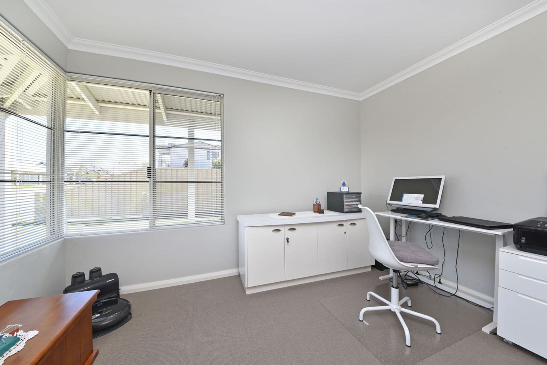34 Seaspray Crescent, Jindalee, WA, 6036, Jindalee - Thumbnail 4