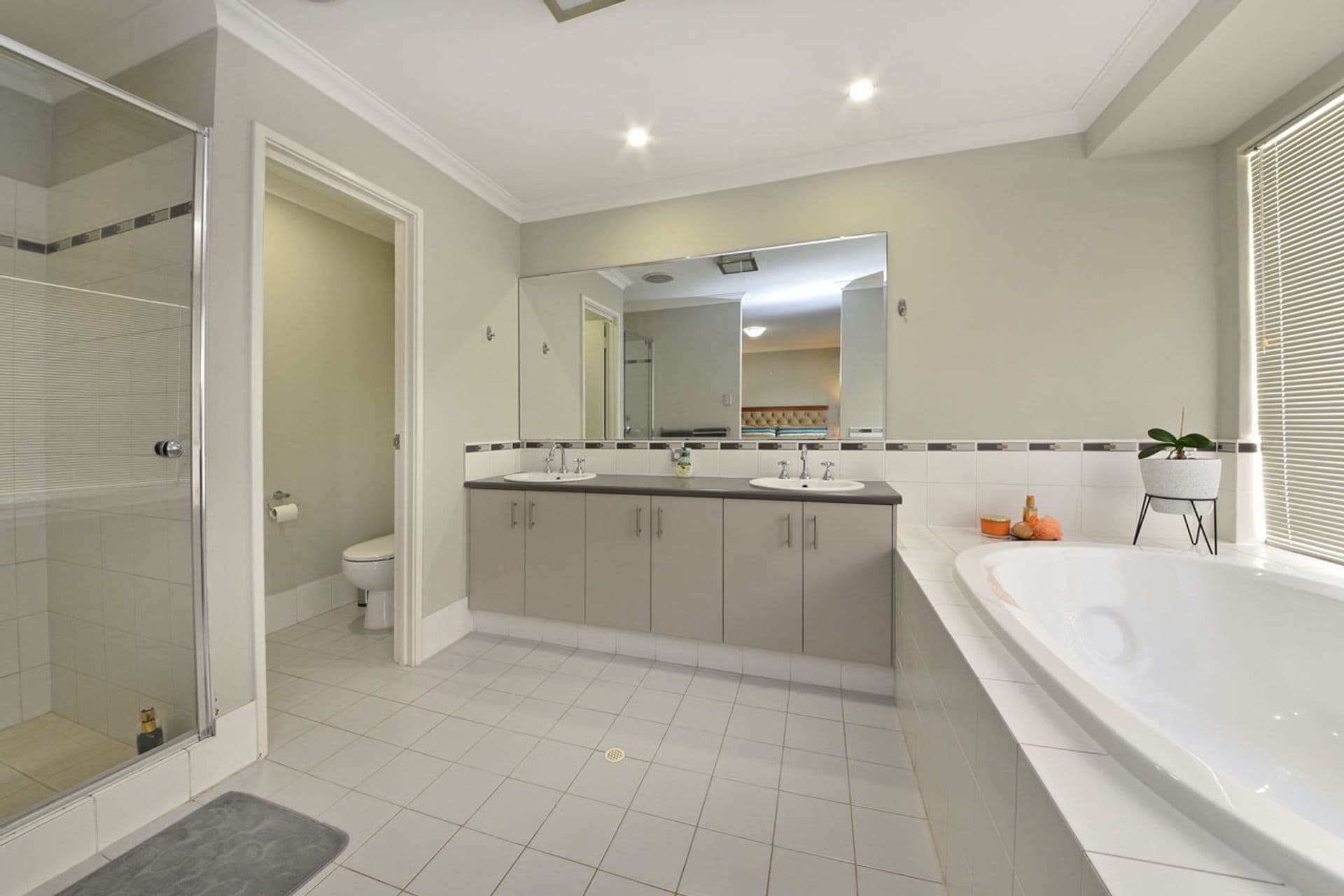 34 Seaspray Crescent, Jindalee, WA, 6036, Jindalee - Thumbnail 7