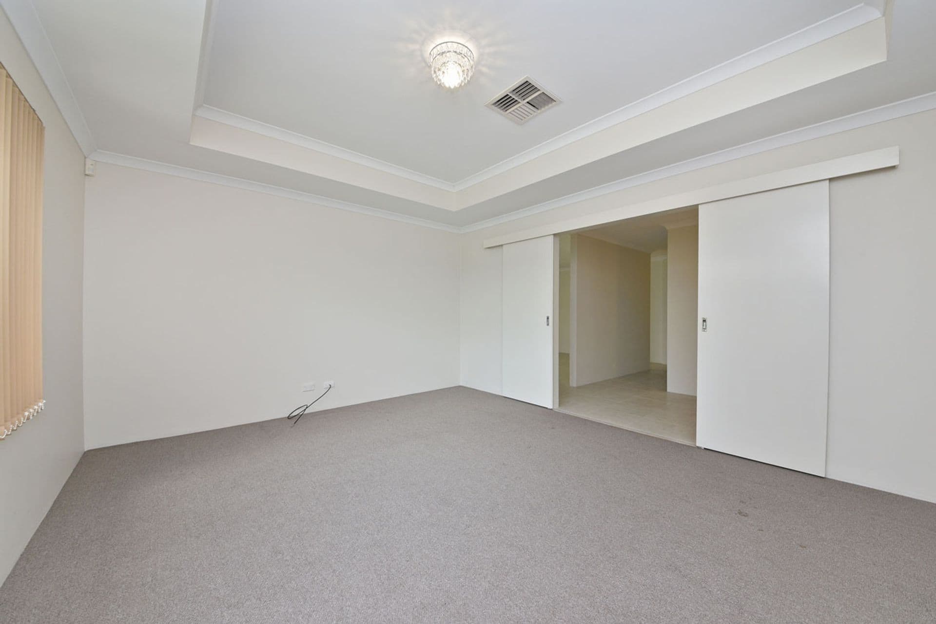 28 Lady Lindsay Cove, Yanchep, WA, 6035, Yanchep - Thumbnail 5