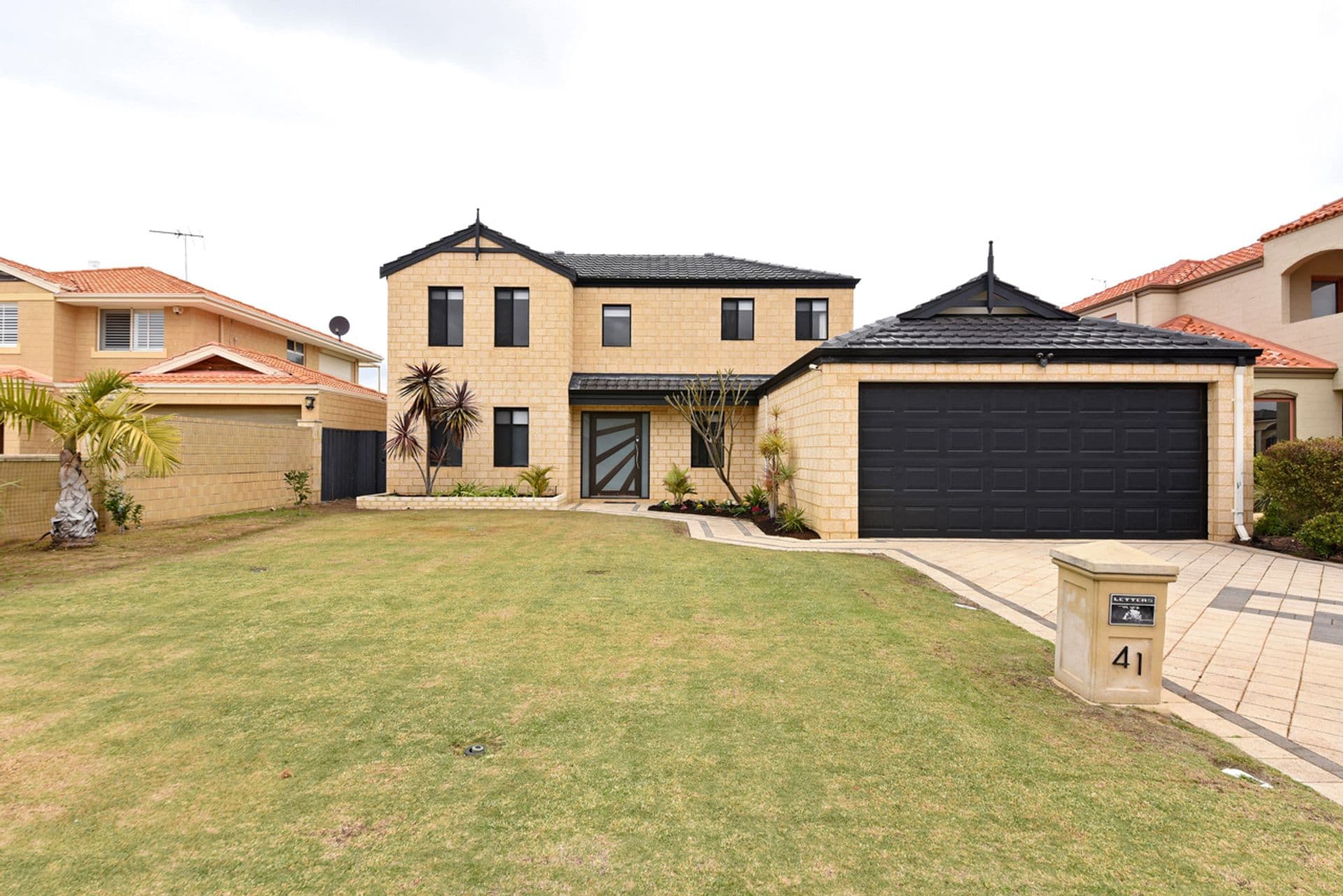 41 Halifax Boulevard, Mindarie, WA, 6030, Mindarie - Image 1