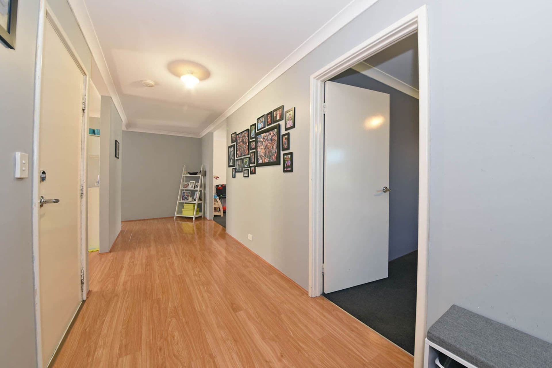 8 Farnham Pass, Alkimos, WA, 6038, Alkimos - Thumbnail 3