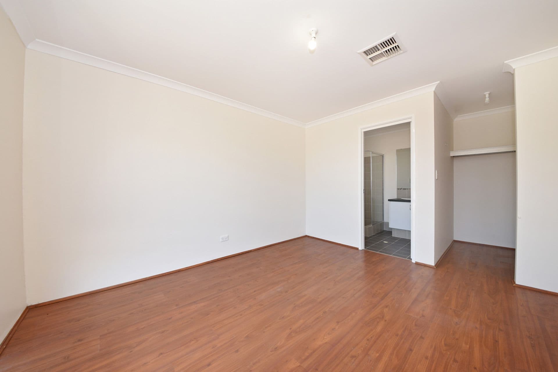 26 Eastwall Parkway, Butler, WA, 6036, Butler - Thumbnail 5