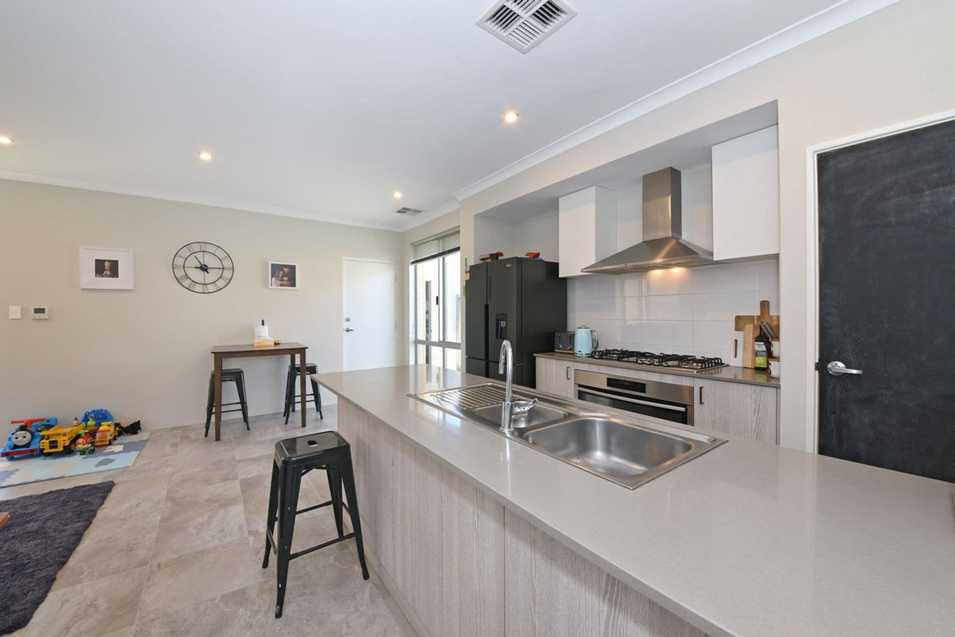 36 Santapola Approach, Alkimos, WA, 6038, Alkimos - Thumbnail 7