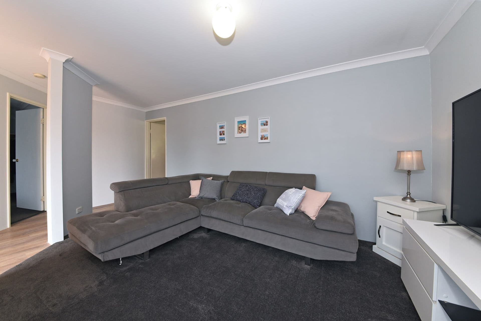 26 Serpentine Gardens, Clarkson, WA, 6030, Clarkson - Thumbnail 4