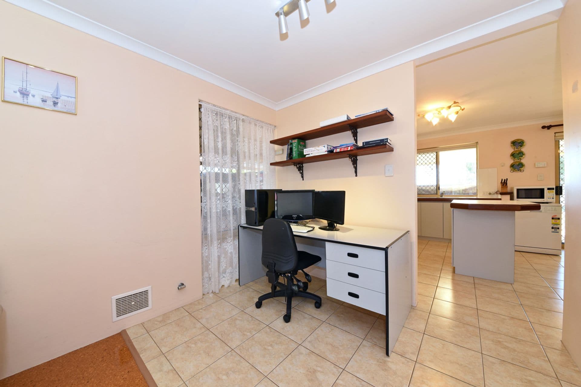 8 Ainsbury Parade, Clarkson, WA, 6030, Clarkson - Thumbnail 6