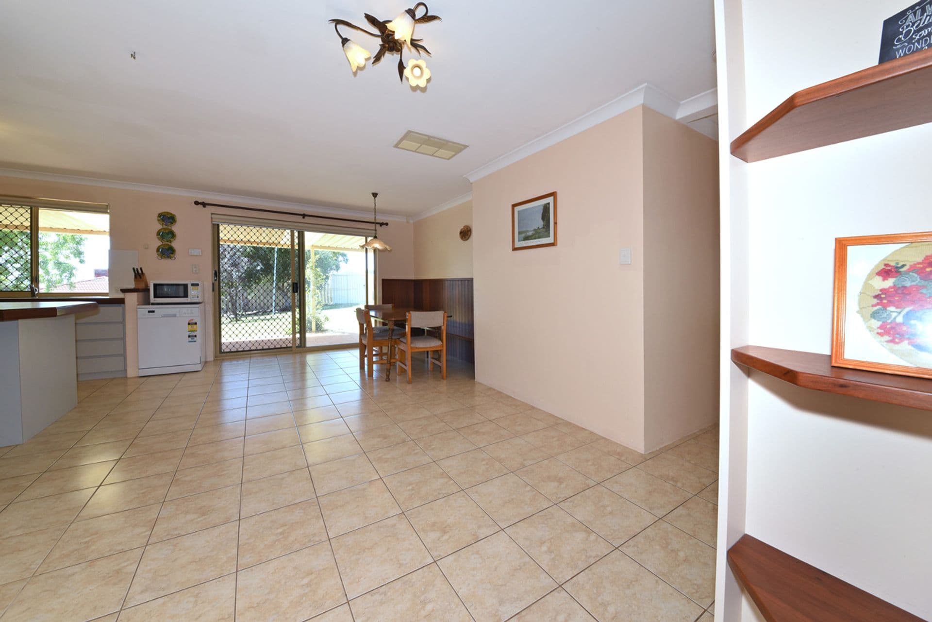 8 Ainsbury Parade, Clarkson, WA, 6030, Clarkson - Thumbnail 8