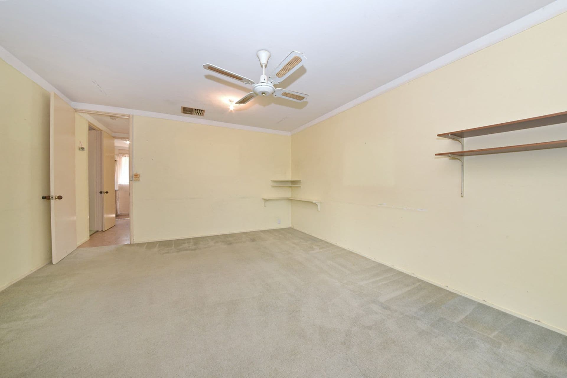 48A Thompson Drive, Wanneroo, WA, 6065, Wanneroo - Thumbnail 5