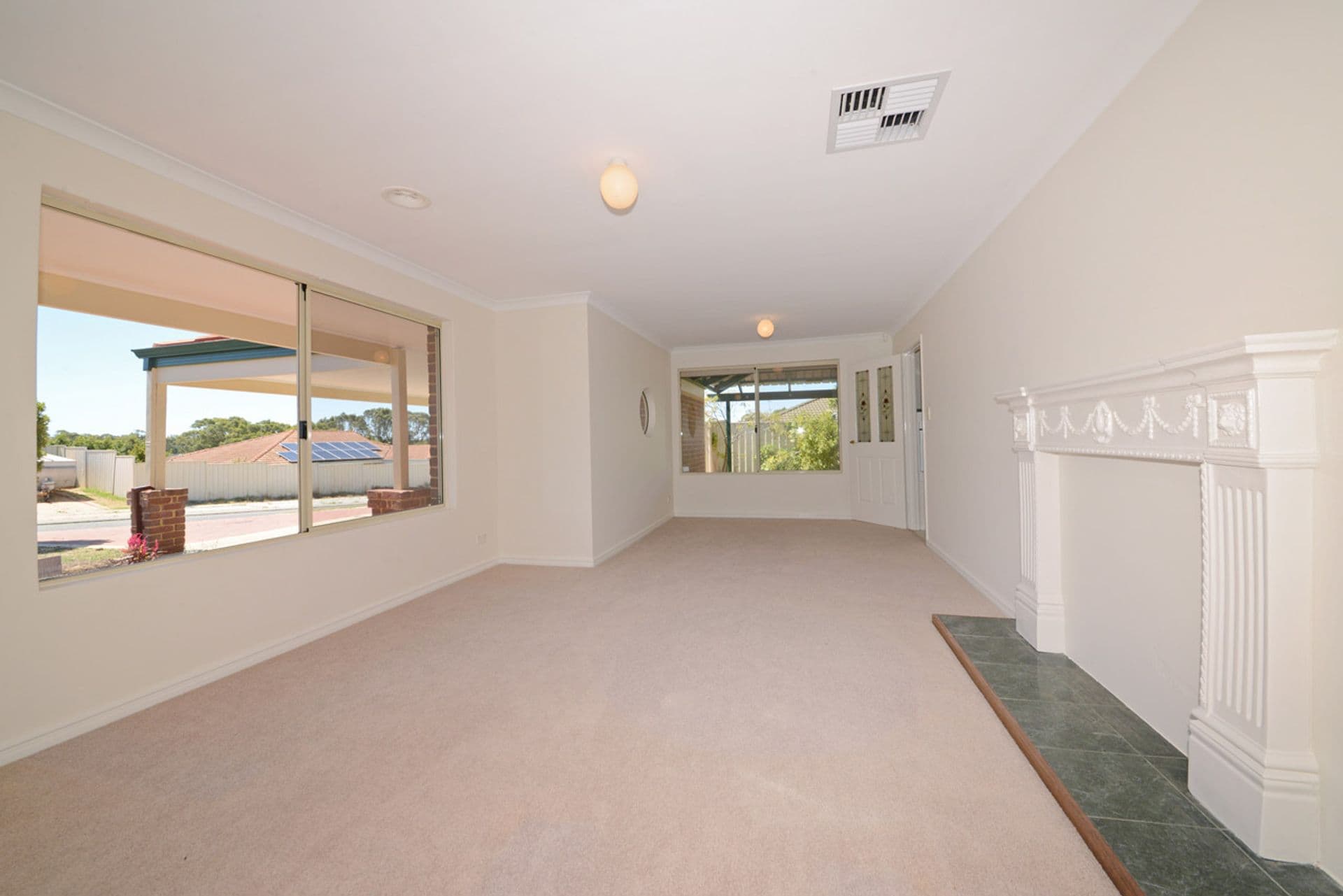 3 Annandale Circle, Kinross, WA, 6028, Kinross - Thumbnail 4