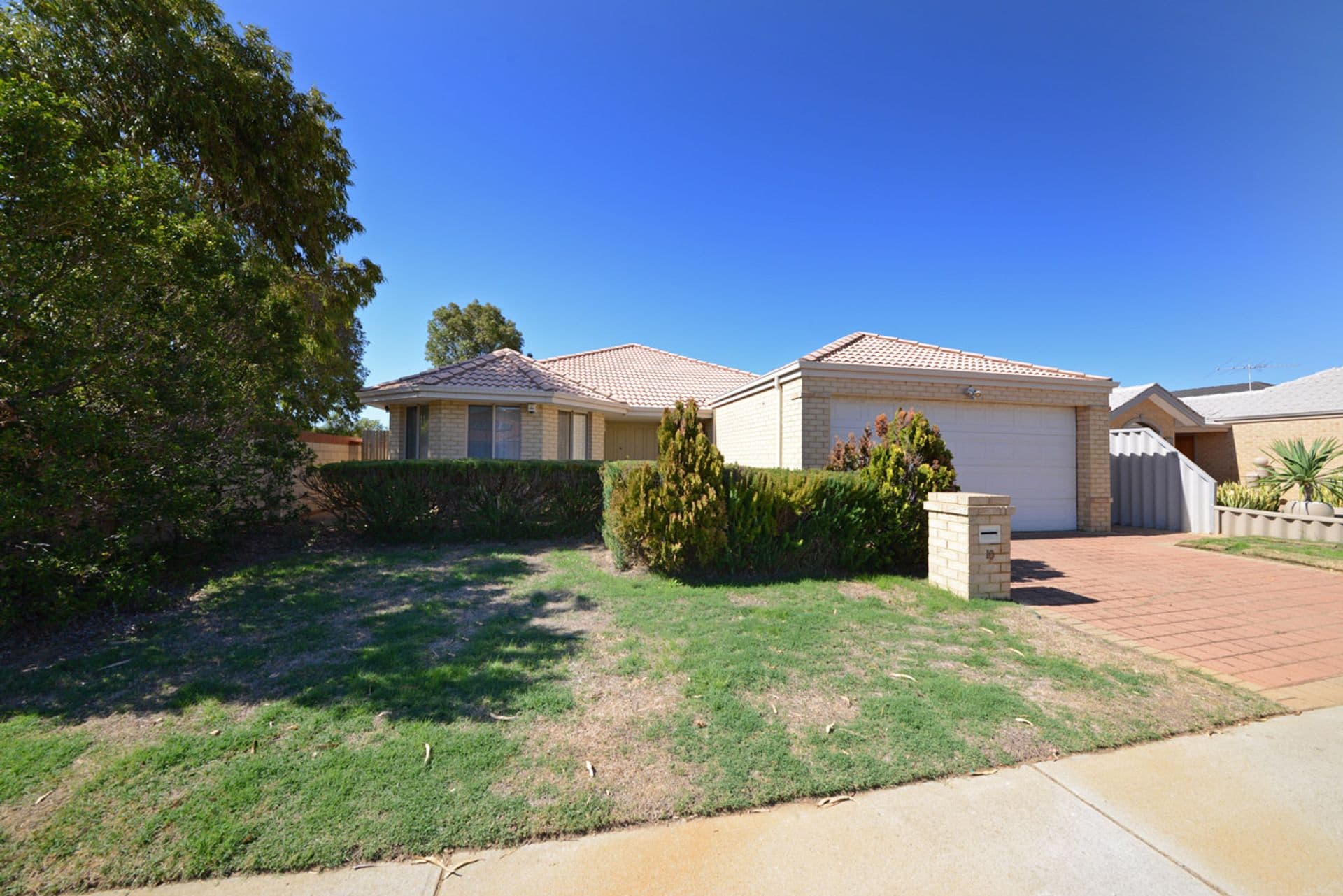 10 De Crillon Way, Currambine, WA, 6028, Currambine - Image 1