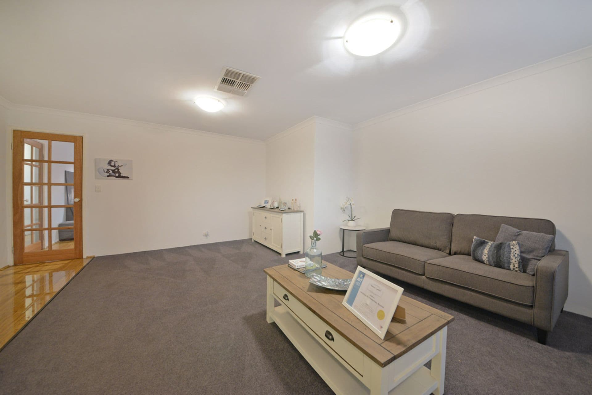 33 Brightlands Circuit, Carramar, WA, 6031, Carramar - Thumbnail 2