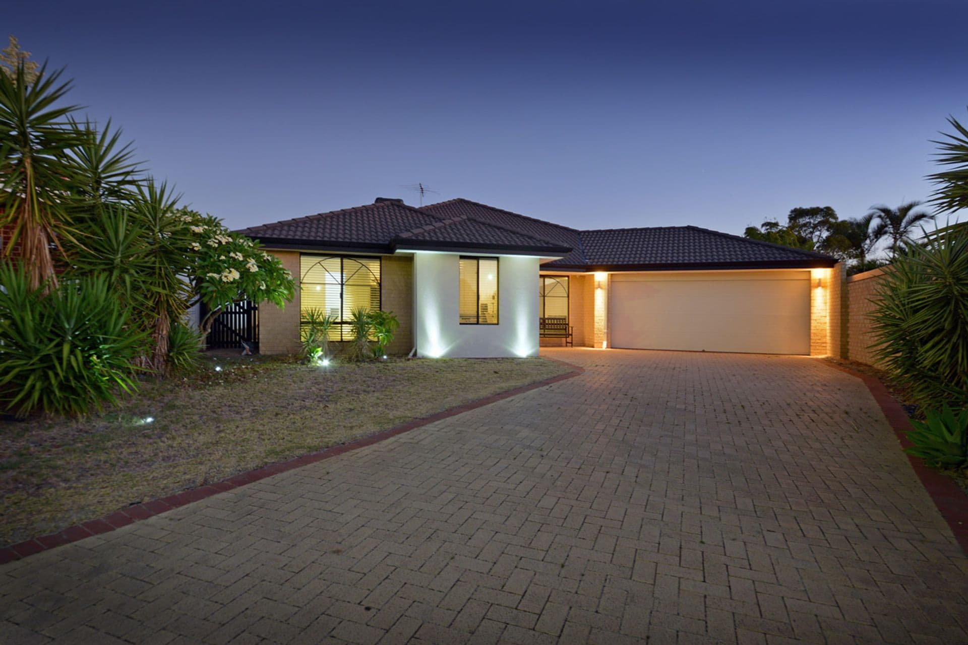 33 Brightlands Circuit, Carramar, WA, 6031, Carramar - Image 1