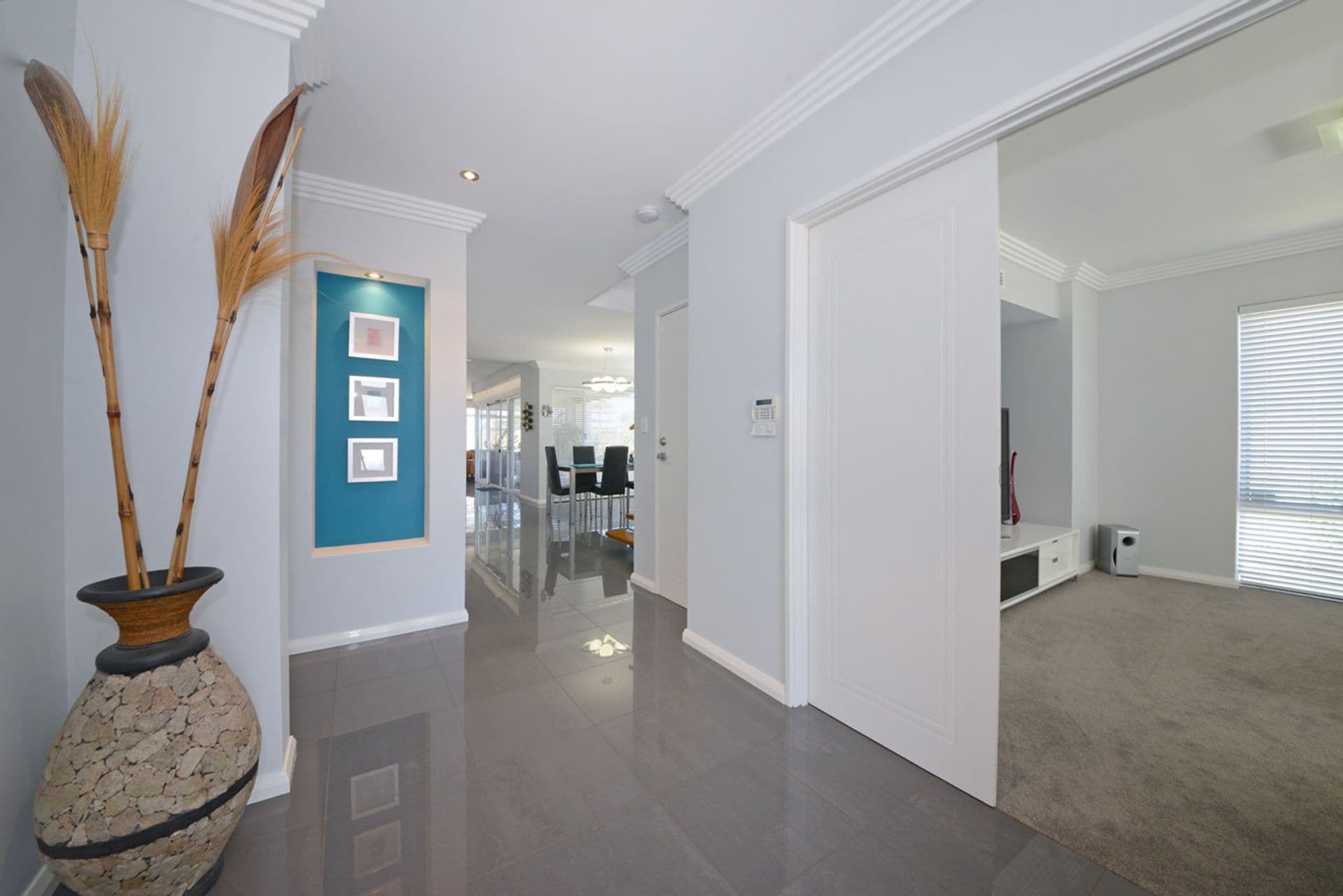 7 Portrush Way, Mindarie, WA, 6030, Mindarie - Thumbnail 3
