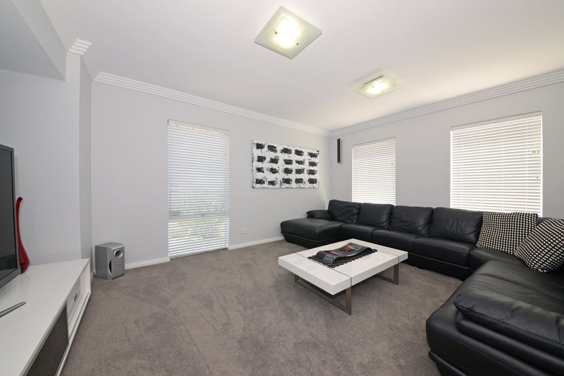 7 Portrush Way, Mindarie, WA, 6030, Mindarie - Thumbnail 4