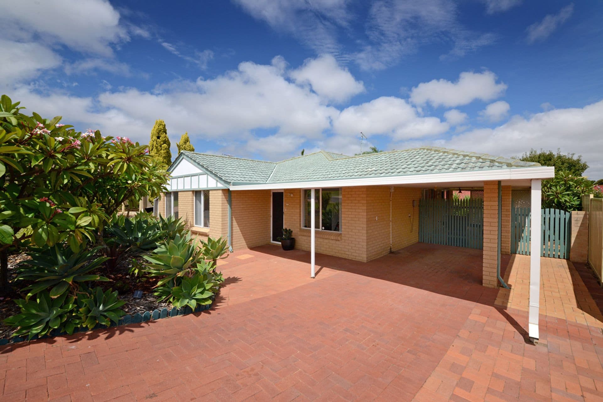 64 Stonehaven Parade, Kinross, WA, 6028, Kinross - Image 1