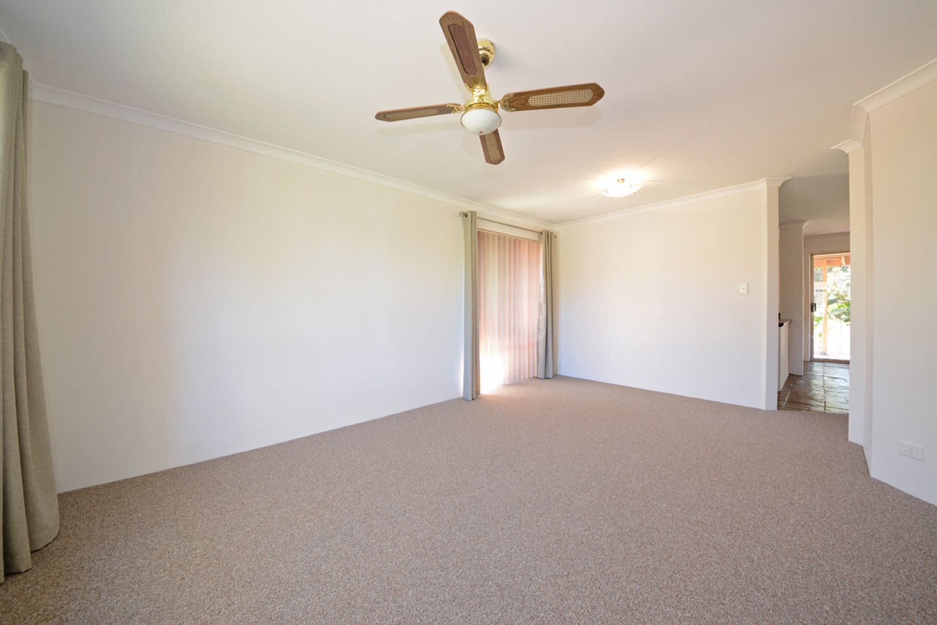 12 Blair Grove, Kinross, WA, 6028, Kinross - Thumbnail 3