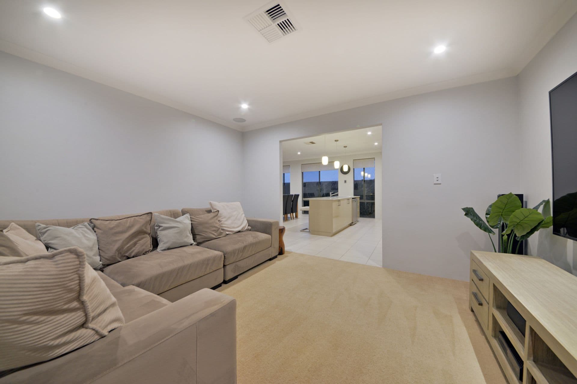 28 Alizarin Loop, Eglinton, WA, 6034, Eglinton - Thumbnail 8