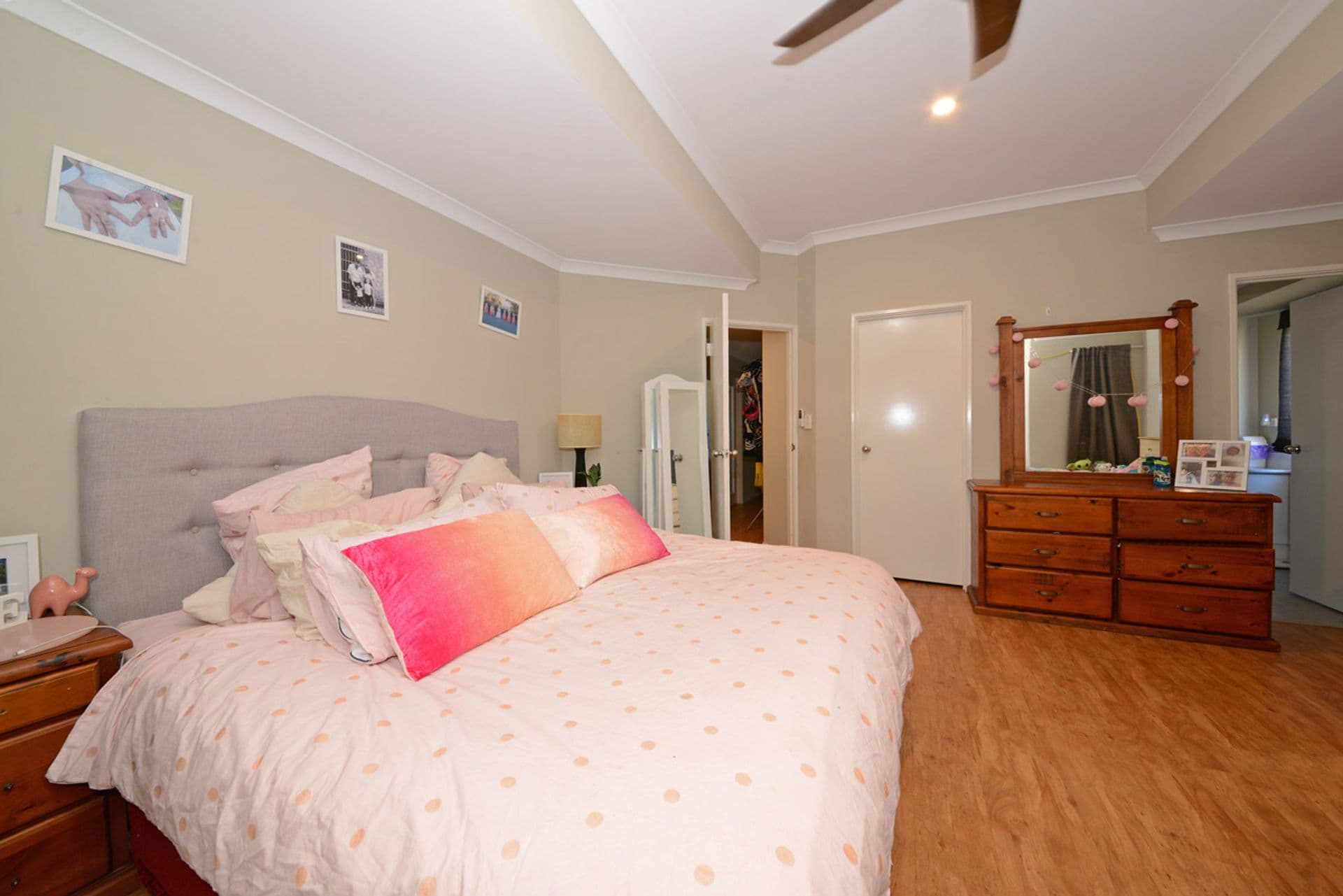 16 Fordham Avenue, Clarkson, WA, 6030, Clarkson - Thumbnail 8