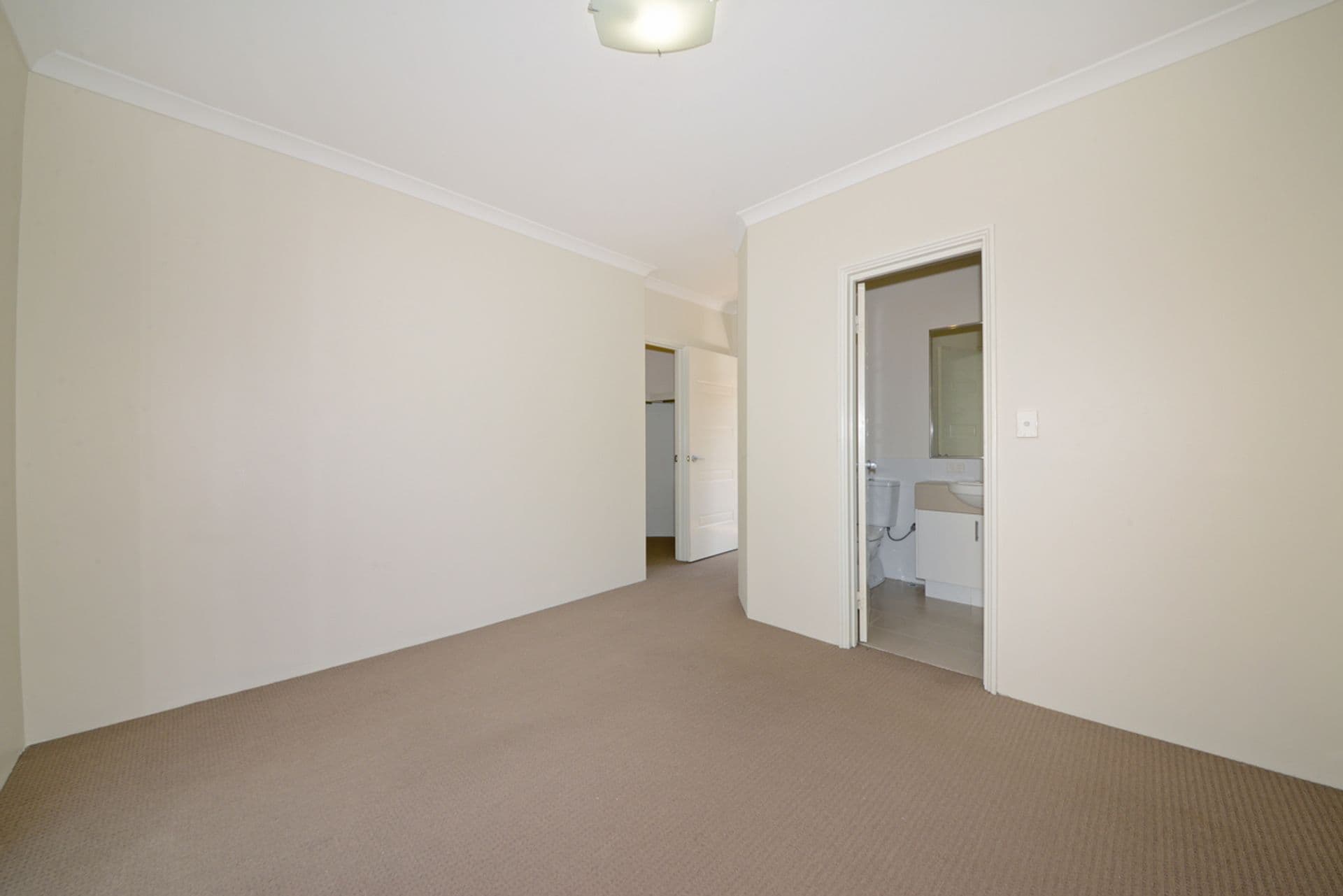 12B Waminda Way, Landsdale, WA, 6065, Landsdale - Thumbnail 6