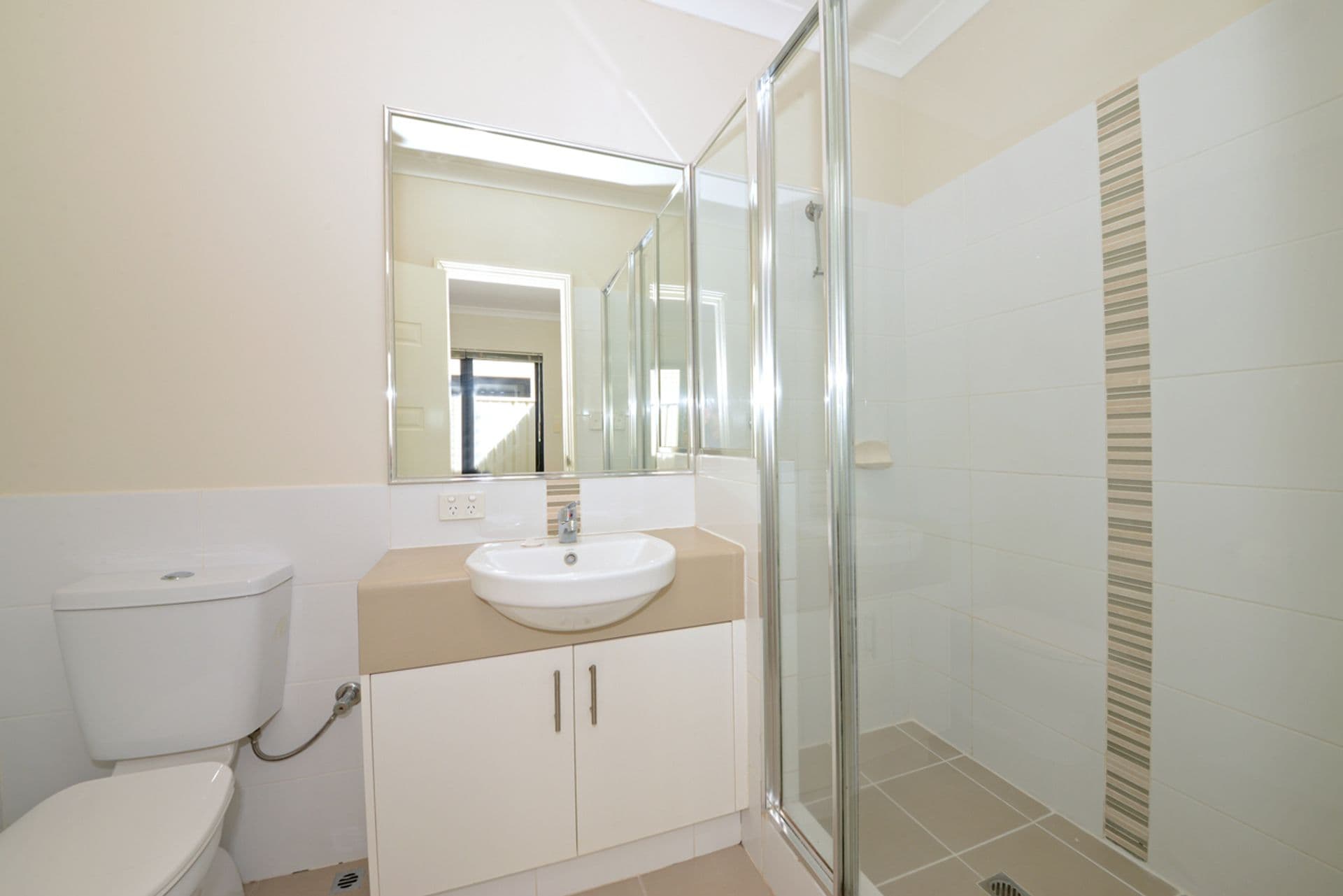 12B Waminda Way, Landsdale, WA, 6065, Landsdale - Thumbnail 7
