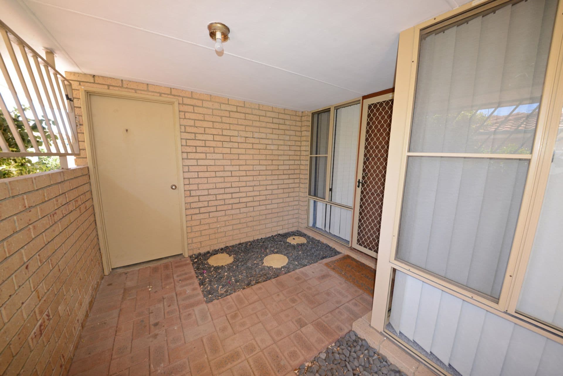 2/7 Barker Avenue, Balcatta, WA, 6021, Balcatta - Thumbnail 2