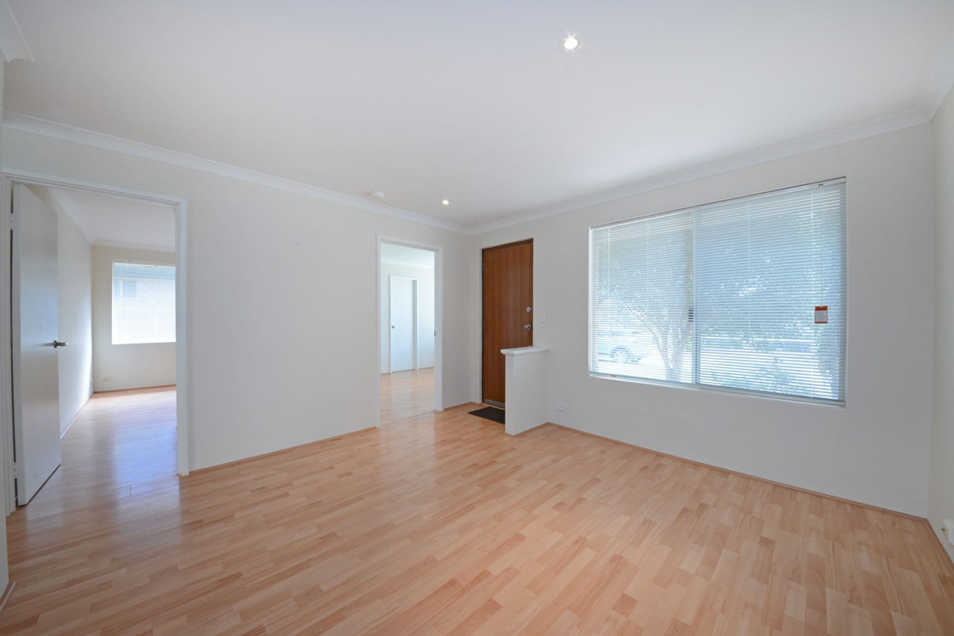 15 Durrington Glade, Clarkson, WA, 6030, Clarkson - Thumbnail 2