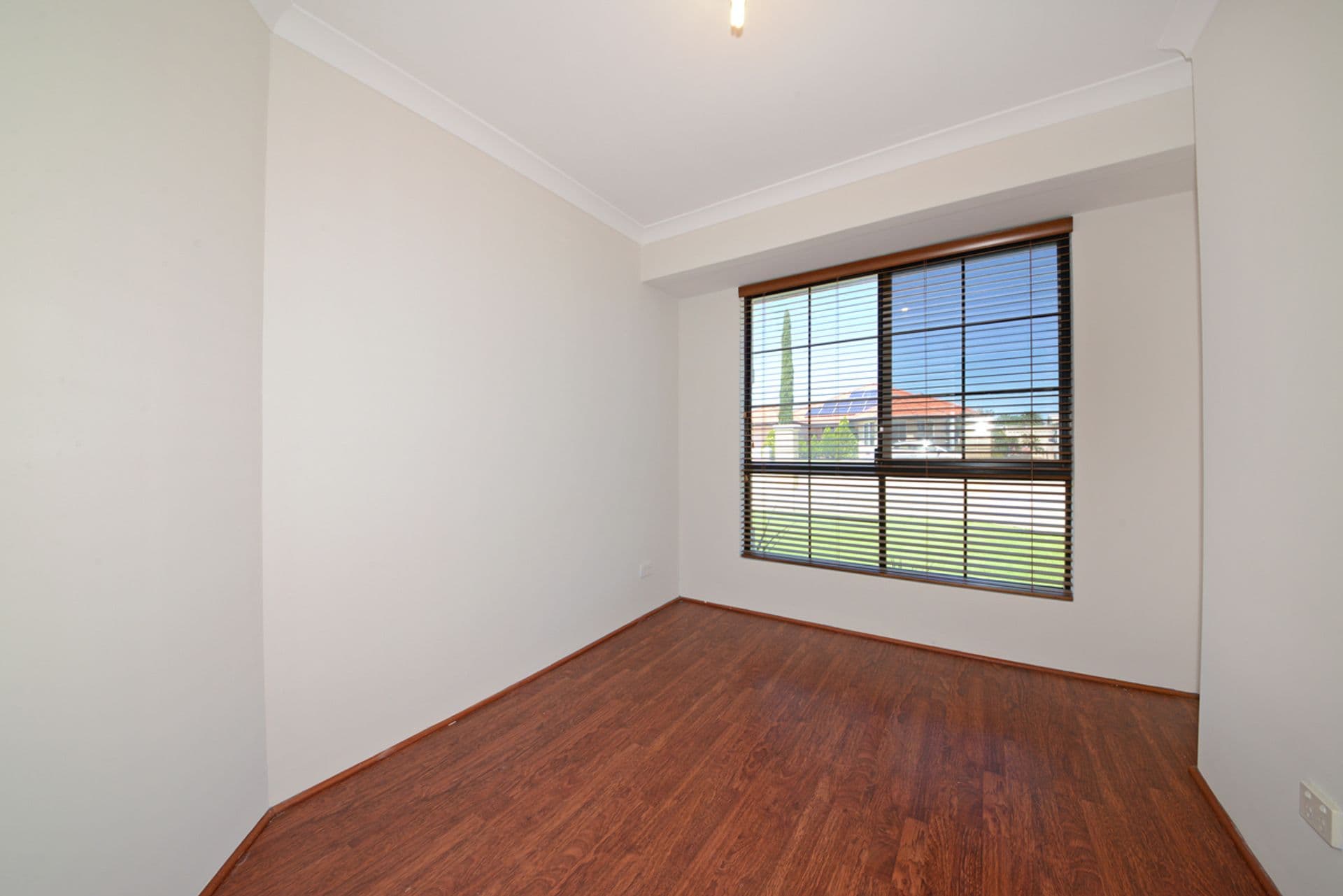 17 Silverton Avenue, Butler, WA, 6036, Butler - Thumbnail 4