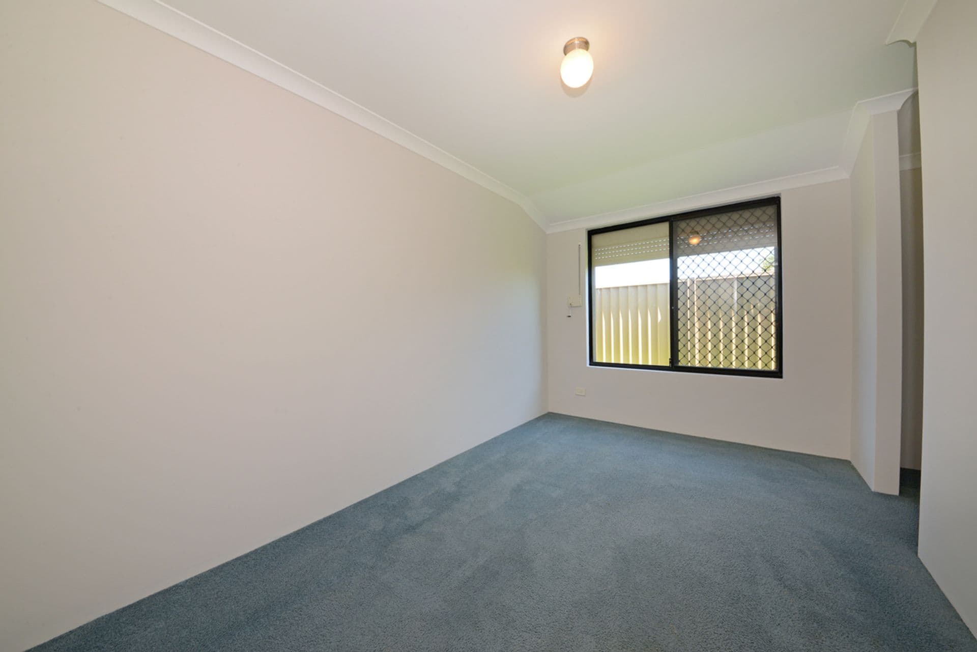 17 Silverton Avenue, Butler, WA, 6036, Butler - Thumbnail 8