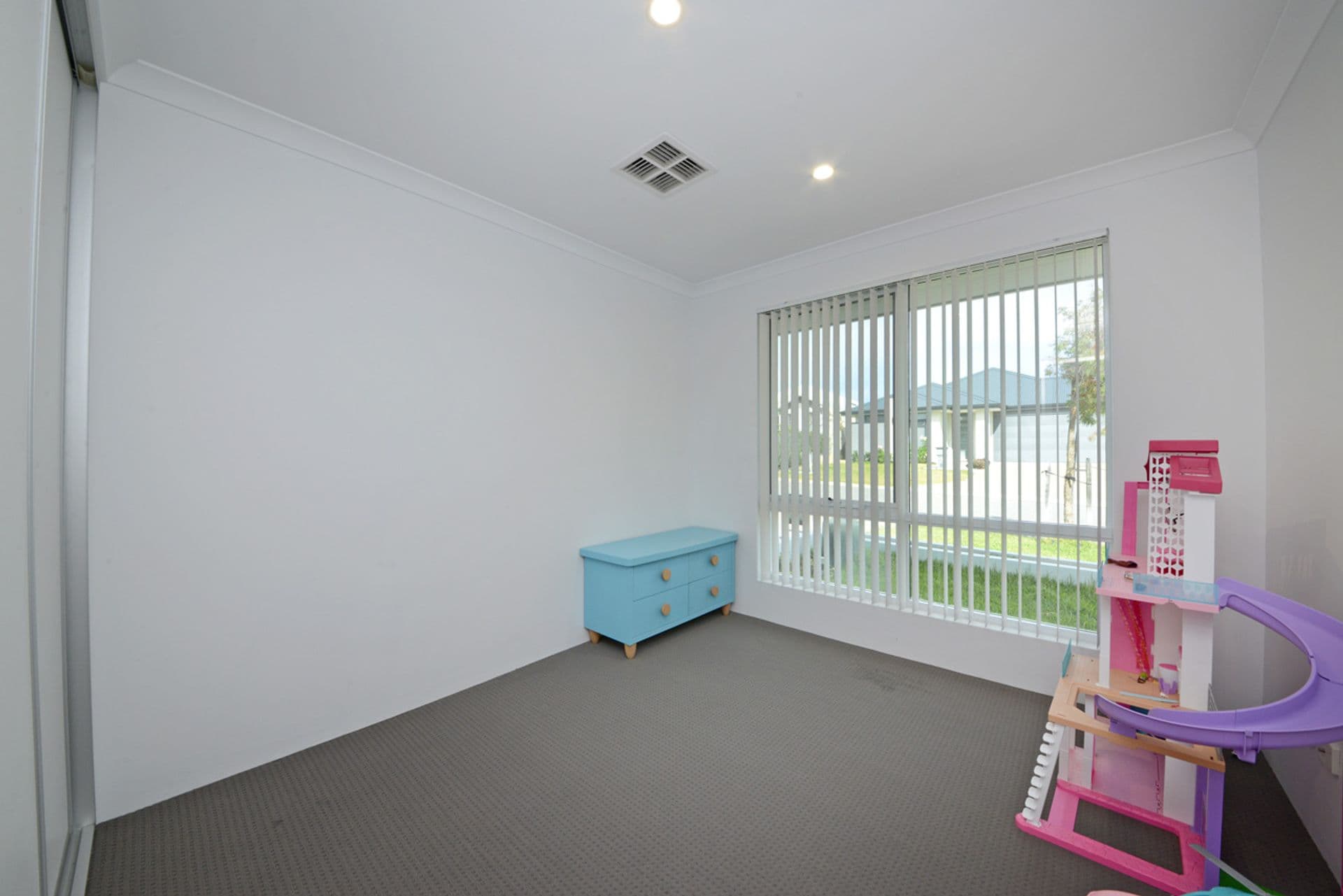 12 Wowomi Street, Clarkson, WA, 6030, Clarkson - Thumbnail 4