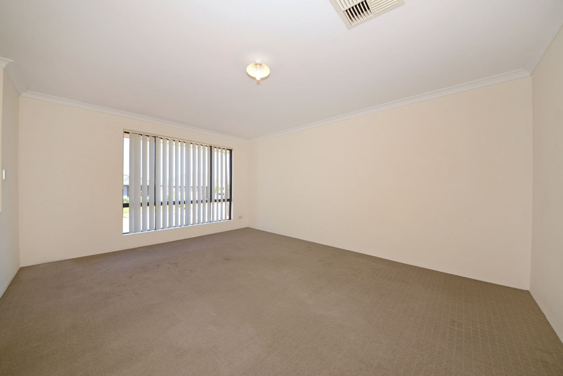 93 Liberty Drive, Clarkson, WA, 6030, Clarkson - Thumbnail 3