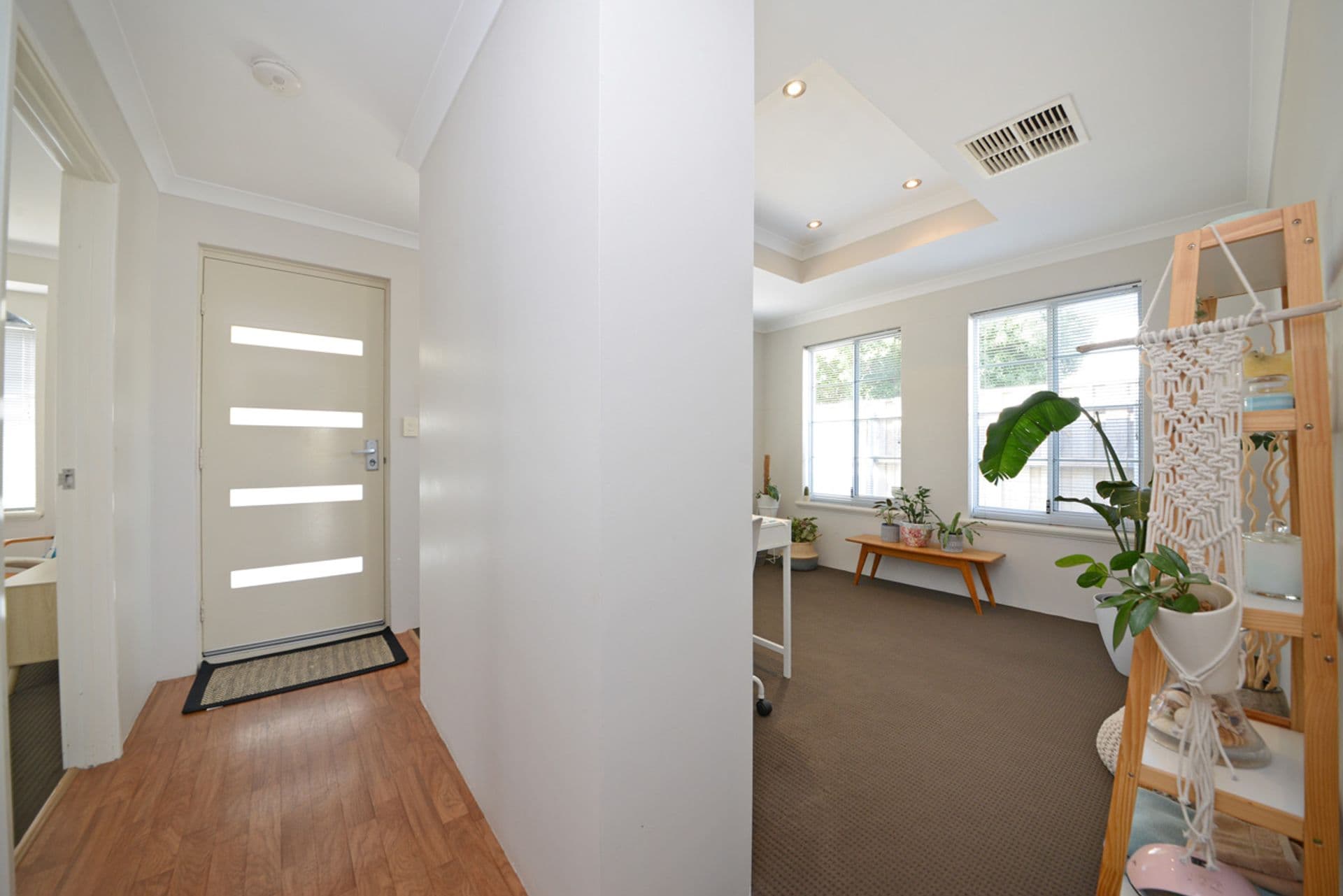 5 Azure Mews, Yanchep, WA, 6035, Yanchep - Thumbnail 3