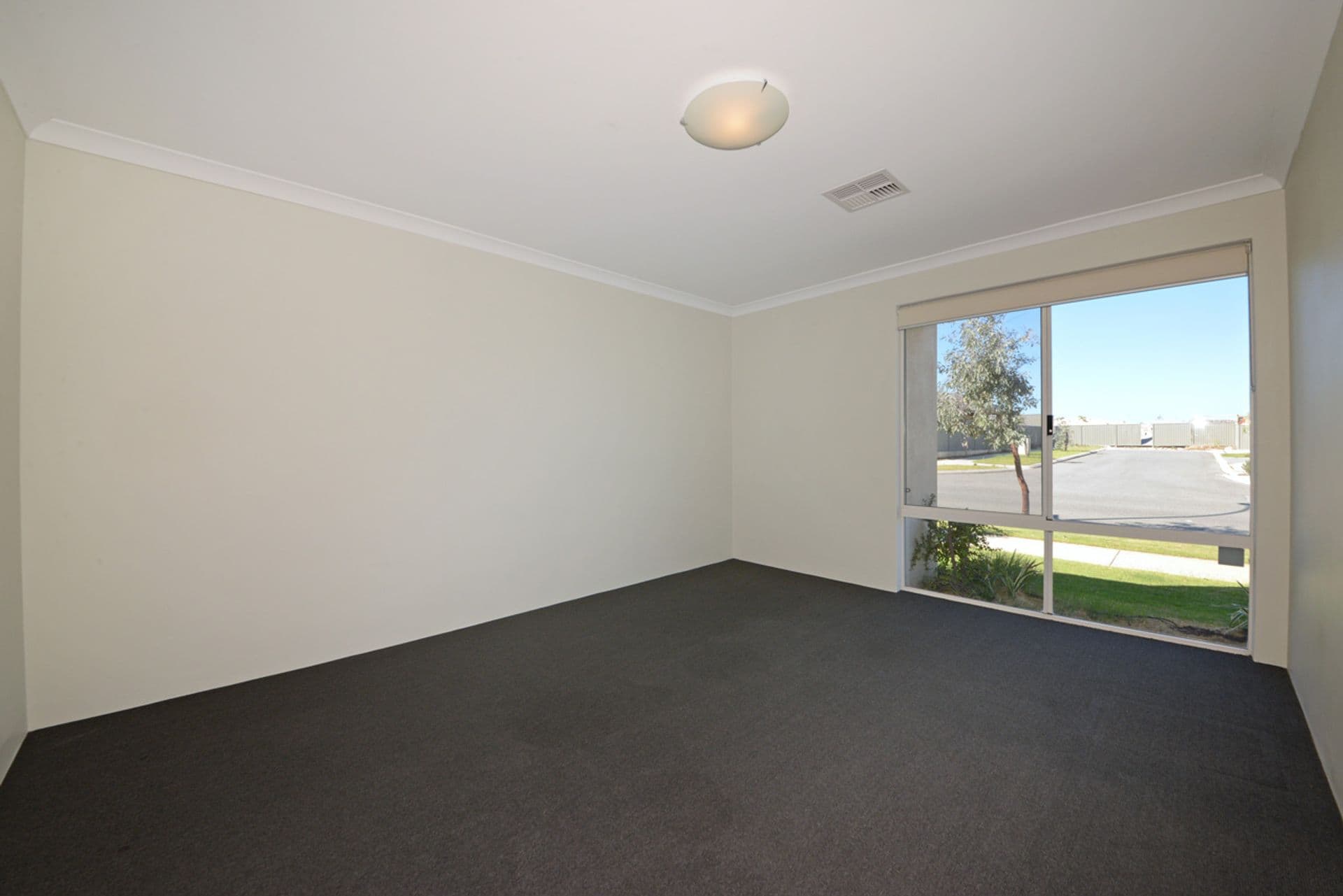 132 Celeste Street, Eglinton, WA, 6034, Eglinton - Thumbnail 3