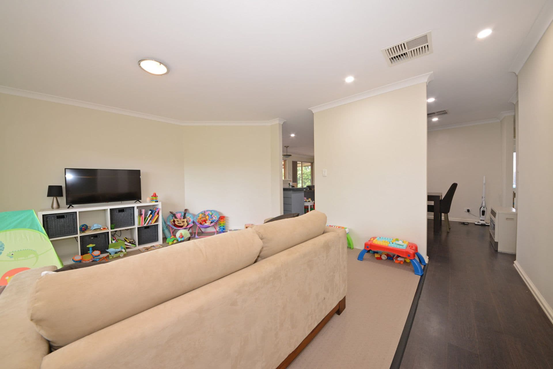 21 Namoi Turn, Merriwa, WA, 6030, Merriwa - Thumbnail 2
