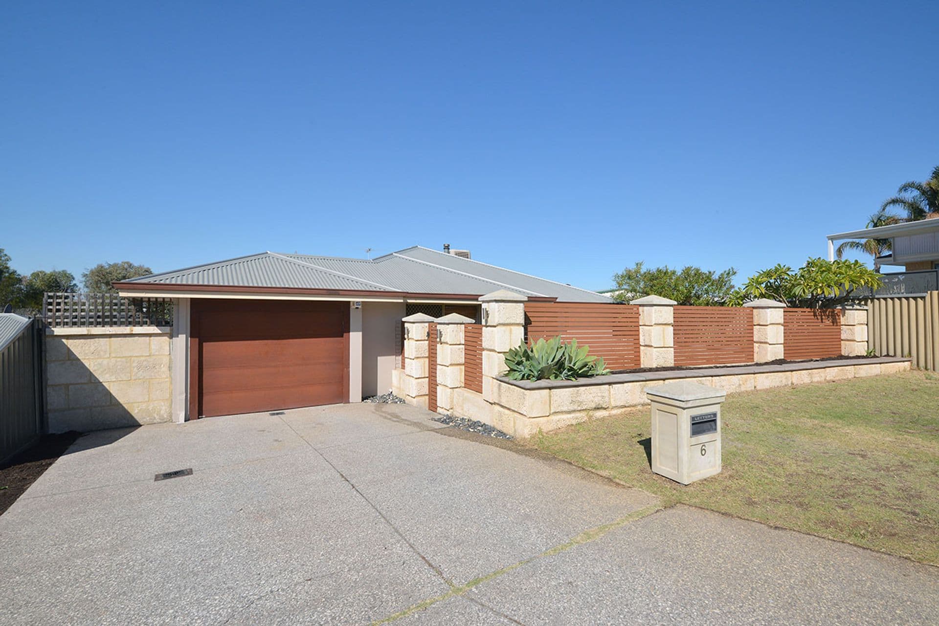 6 Pridmore Glen, Clarkson, WA, 6030, Clarkson - Thumbnail 2