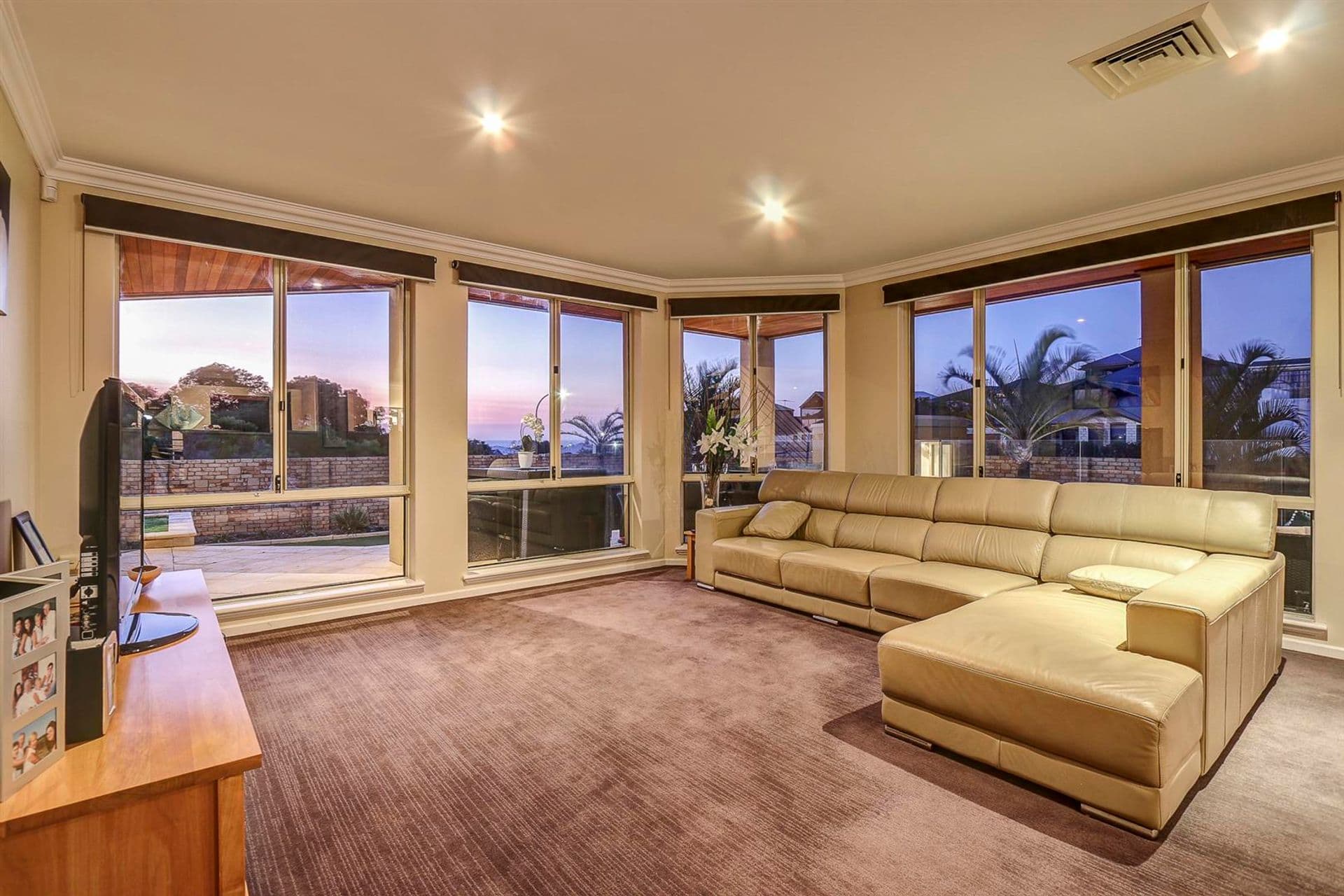 2 Chalmers Court, Mindarie, WA, 6030, Mindarie - Thumbnail 7