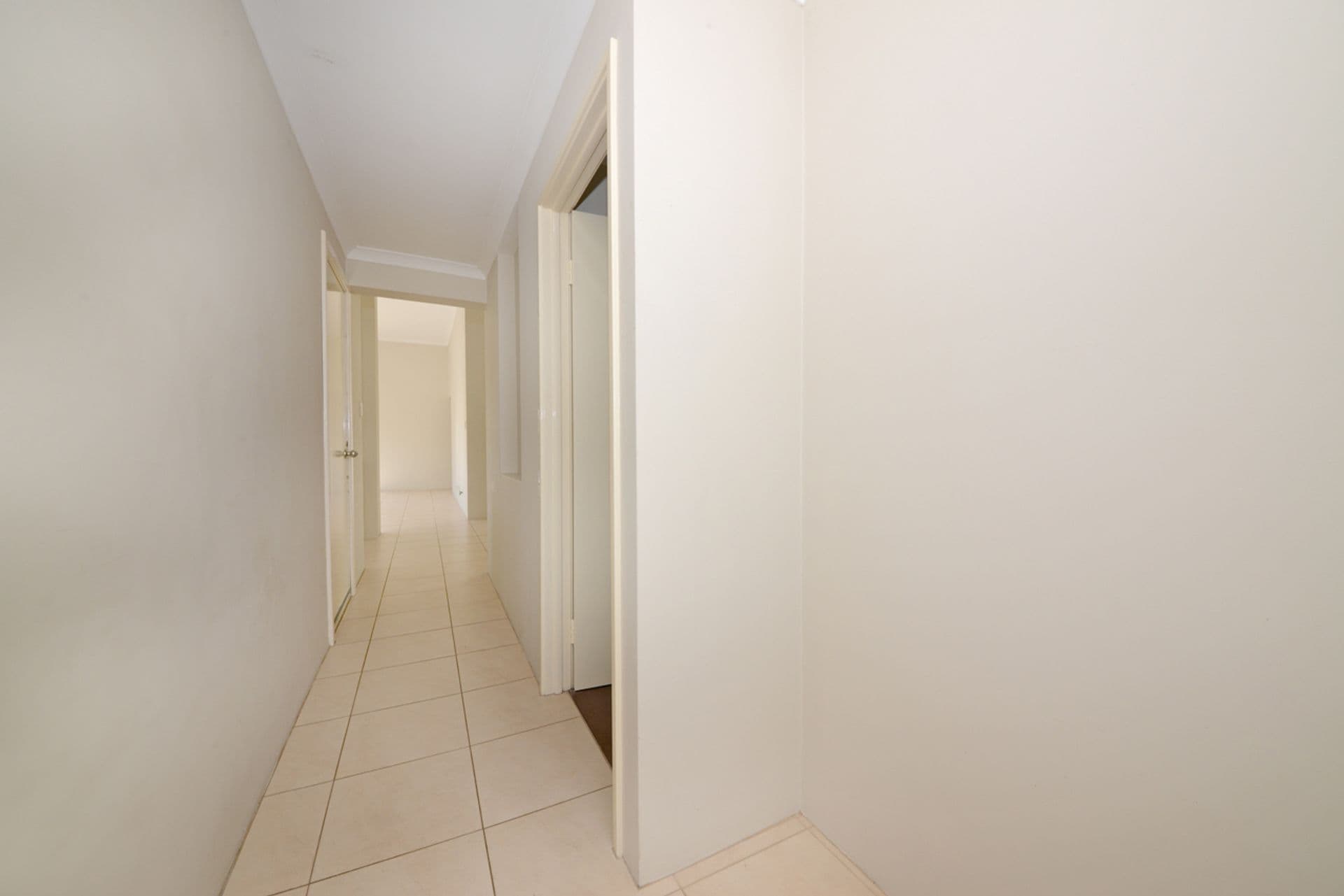 25 Springthorpe Terrace, Clarkson, WA, 6030, Clarkson - Thumbnail 2