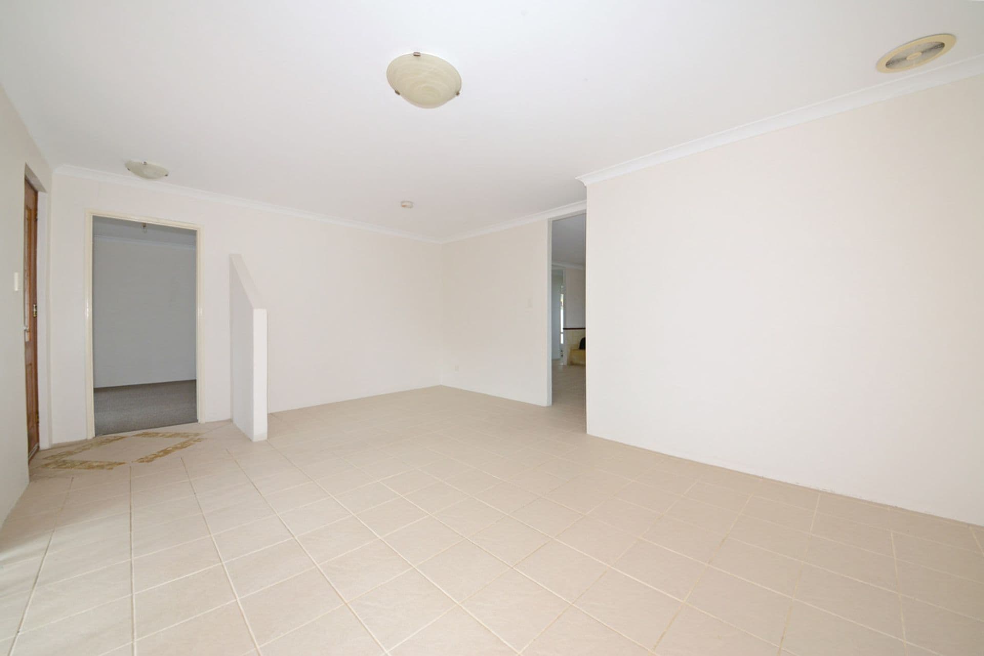 22 Pridmore Glen, Clarkson, WA, 6030, Clarkson - Thumbnail 6