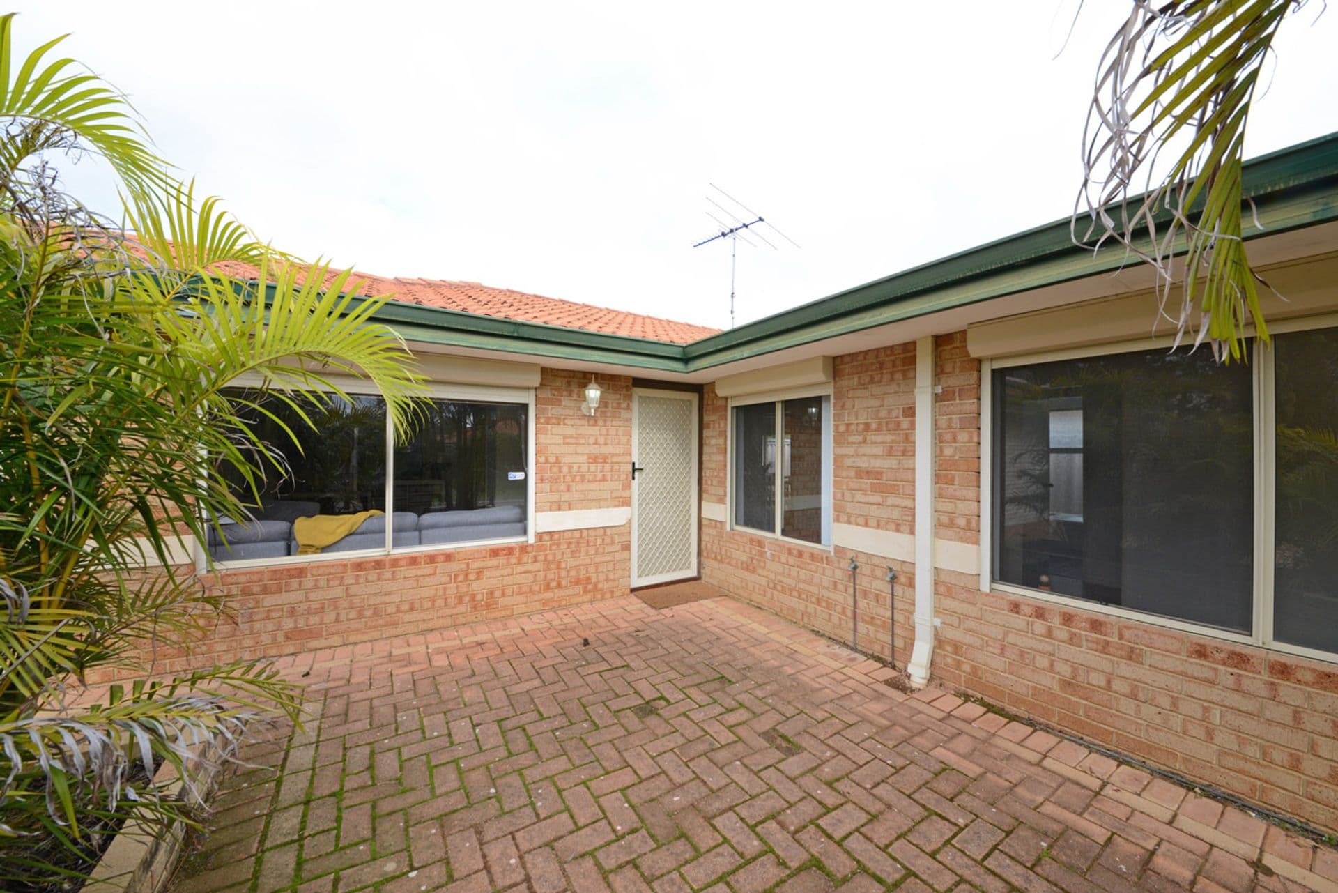 16 Elkington Mews, Clarkson, WA, 6030, Clarkson - Thumbnail 2