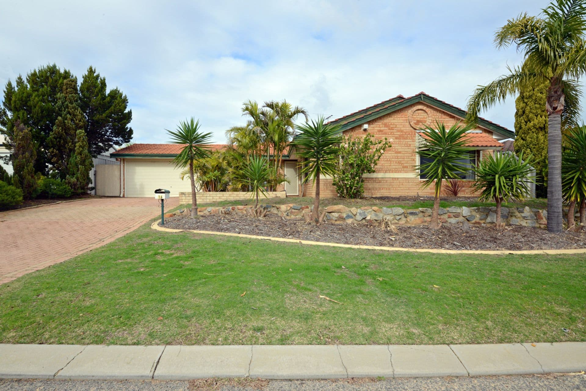 16 Elkington Mews, Clarkson, WA, 6030, Clarkson - Image 1