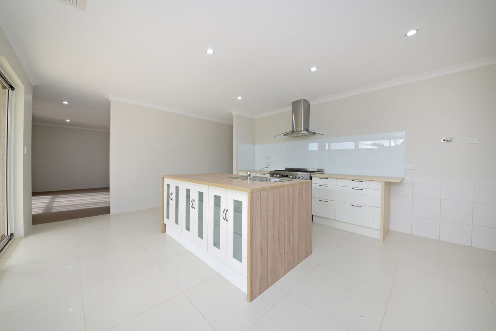 69 Hollington Boulevard, Butler, WA, 6036, Butler - Thumbnail 6