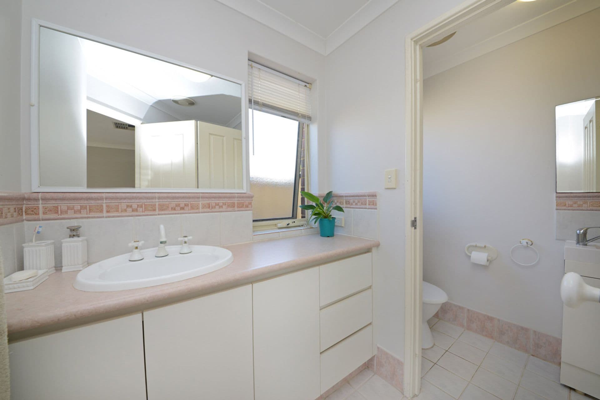 59 Roxburgh Circle, Kinross, WA, 6028, Kinross - Thumbnail 6