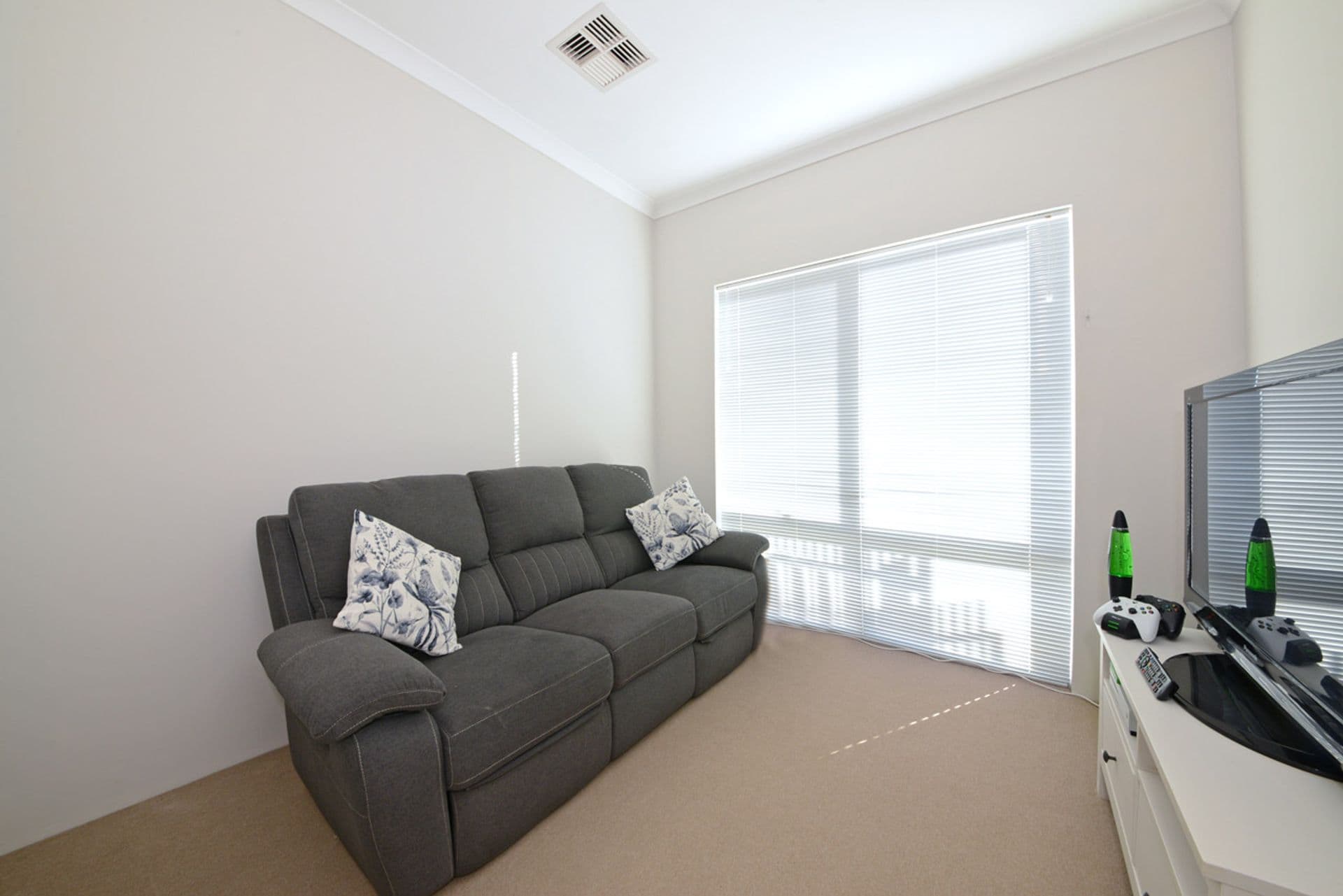 42 Antares Street, Clarkson, WA, 6030, Clarkson - Thumbnail 4