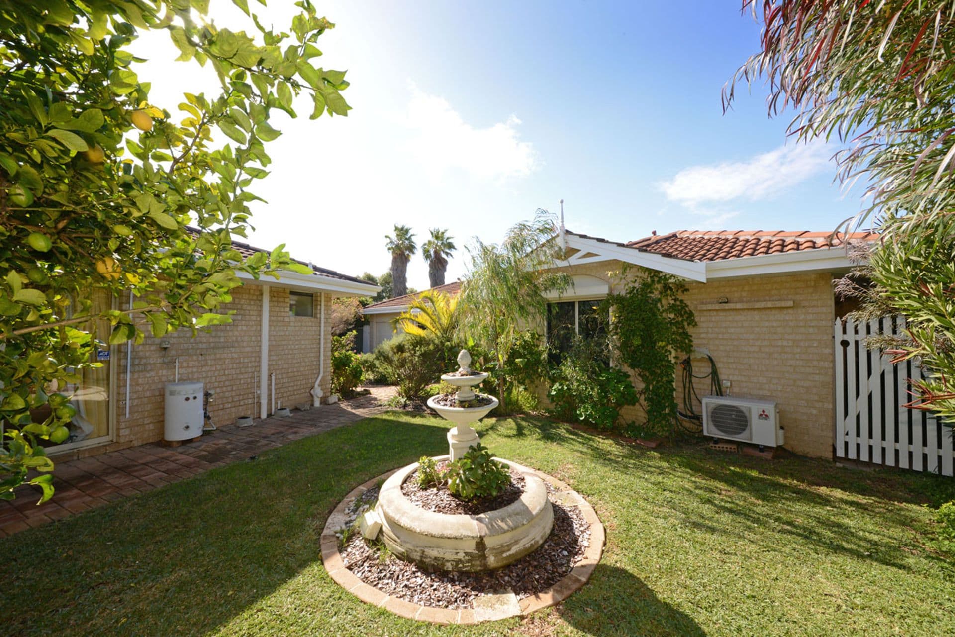 Unit 1, Ocean Keys Commercial Centre, 1868 Marmion Avenue, Clarkson, WA, 6030, Clarkson - Thumbnail 3